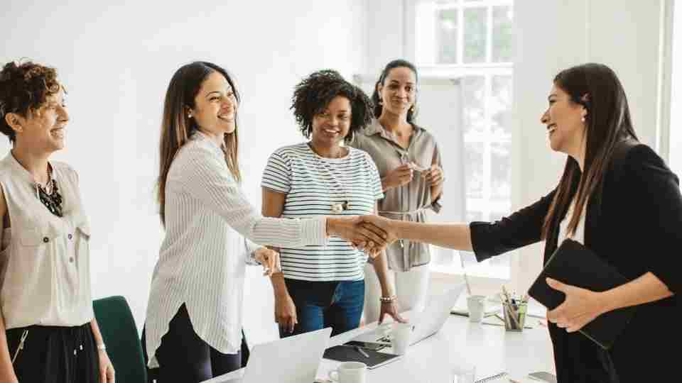 trabajo con seguros generales